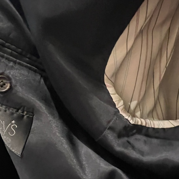 Suit Ralph Lauren Jacket and Pant. Navy blue color. Pants size 36, jacket 46R - Picture 8 of 10